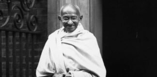 Gandhi Jayanti 2024: गांधी जयंती पर पढ़े उनके 10 अहिंसावादी सन्देश जिसे पढ़कर आपके विचार बदल जायेंगे