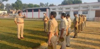 आजमगढ़: लंबे बाल रखने पर 5 सिपाहियों को SP ने दी आखिरी चेतावनी, बोले- अनुशासन के अनुरूप कटिंग रखें