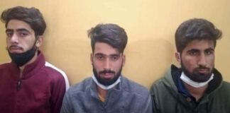 जिनमे देश से गद्दारी, उनसे नहीं कोई यारी..भारत की हार का जश्न मनाने वाले कश्मीरी छात्रों का केस नहीं लड़ेंगे आगरा के वकील