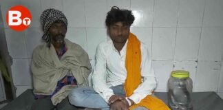 हरदोई: जिन्दा कोबरा सांप को डिब्बे में बंद करके जिला अस्पताल पहुंचा युवक, वजह जानकर रह जायेंगे हैरान