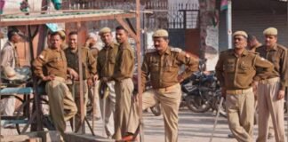 फतेहपुर: PM की रैली के बाद ड्यूटी पर 31 घंटे देर से पहुंचे 122 पुलिसकर्मी लाइन हाजिर, बैठी जांच