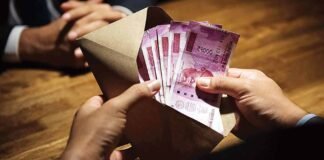 सरकारी कर्मचारियों को दीवाली का तोहफा, 7000 से 18000 रुपए तक बढ़कर आएगी सैलरी Diwali Bonus central government employees