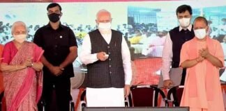 पूर्वांचल के बाद बुंदेलखंड की बारी, झांसी किले की प्राचीर से PM मोदी देंगे अरबों की योजनाओं की सौगात PM Narendra Modi medical colleges