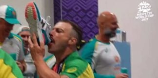 T20 World Cup जीतने के बाद ऑस्ट्रेलियाई खिलाड़ियों का अनोखा जश्न, निकाला जूता, डाली बियार और पीने लग गए, देखें Video