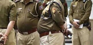 बुलंदशहर एनकाउंटर: 5 इंस्पेक्टर समेत 9 पुलिसकर्मियों को UP सरकार ने बताया ढिलाई का जिम्मेदार, सभी के खिलाफ विभागीय कार्रवाई शुरू Bulandshahr encounter