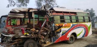 हरदोई : VIP ड्यूटी से लौट रहीं महिला सिपाहियों की बस के साथ बड़ा हादसा, 2 की हालत गंभीर