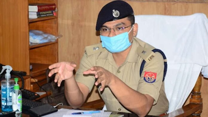 Auraiya six police constables