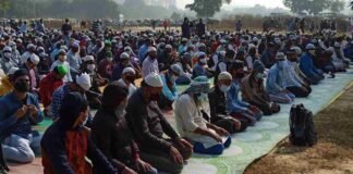 गुरुग्राम: खुले में नमाज के विवाद पर हिंदू संगठन बोले- मुस्लिम कर लें ‘घर वापसी’, मंदिरों में करें प्रार्थना Gurugram namaz ghar wapsi