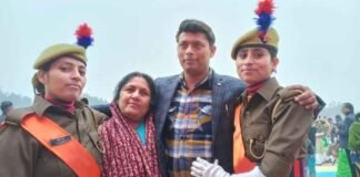 कानपुर: पिता बांटता था अखबार, सिपाही बन सुर्खियां बनीं बेटियां