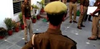 बरेली: युवक को आत्महत्या के लिए उकसाने के मामले में सिपाही के खिलाफ मुकदमा दर्ज, SSP ने किया लाइन हाजिर Bareilly constable