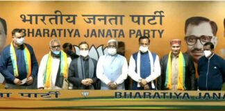 UP Assembly Election 2022: चुनाव से पहले सपा-कांग्रेस को बड़ा झटका, भाजपा में शामिल हुए ये तीन बड़े नेता naresh saini hari om yadav