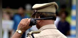 प्रयागराज : पुलिसकर्मी को BJP MLC की धमकी, ‘कौन है ये @#% नाम बता इसका?, वर्दी उतरवा दूंगा’, Audio वायरल