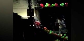 रामपुर : अखिलेश यादव के स्वागत में लगे गुब्बारे पुलिस ने फोड़े, SP ने बताया आचार संहिता का उल्लंघन