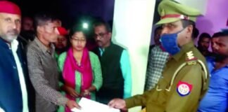 UP Election 2022: कौशांबी में चुनाव प्रचार के दौरान SP-BJP कार्यकर्ताओं के बीच जमकर मारपीट, डिप्टी CM के बेटे योगेश मौर्य के खिलाफ पुलिस में तहरीर Kaushambi