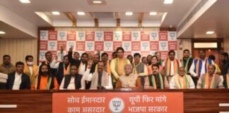 UP Election: इटावा में सपा-प्रसपा गठबंधन को तगड़ा झटका, शिवपाल के करीबी पूर्व सांसद रघुराज सिंह शाक्य ने थामा BJP का दामन etawah Raghuraj Singh Shakya