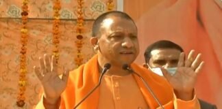 UP Election: मेरठ में CM योगी का अखिलेश पर तंज, बोले- दंगाइयों को मुंहतोड़ जवाब वही देगा जिसमें दम होगा CM Yogi Adityanath Meerut