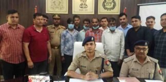 फर्रुखाबाद : लाखों के जेवरात, नगदी व शस्त्रों सहित चार शातिर चोर गिरफ्तार, कई वारदातों का खुलासा