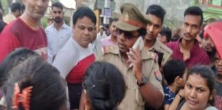 फर्रुखाबाद: जब पत्नी की दबिश में दूसरी बीवी के साथ पकड़े गए दारोगा साहब, जानें क्या हुआ फिर?