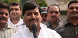 UP: समाजवादी पार्टी के विधायक दल की बैठक का नहीं मिला निमंत्रण तो शिवपाल ने दिखाए बगावती तेवर, बोले- जल्द बताऊंगा अगल कदम Shivpal Singh Yadav