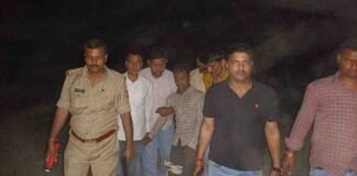 कुशीनगर : The Kashmir Files देख कर लौट रहे युवकों पर जानलेवा हमला करने वाले जैनुद्दीन को एनकाउंटर में लगी गोली, गिरफ्तार