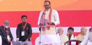 जानिए कौन हैं ब्रजेश पाठक, जिन्हें योगी सरकार में बनाया गया है डिप्टी सीएम