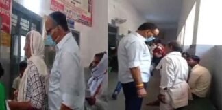 आम आदमी की तरह लाइन में लगकर दवाई लेने पहुंचे स्वास्थ्य मंत्री ब्रजेश पाठक, जानिए फिर क्या हुआ