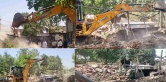 फर्रुखाबाद में भी चला ‘बाबा का बुलडोजर’, कब्रिस्तान की जमीन पर अतिक्रमण ढहाया