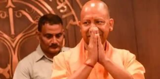 UP में मरीजों की मदद के लिए CM योगी ने खोल रखा है सरकारी खजाना, गंभीर बीमारियों से जूझ रहे हजारों लोगों को दी नई जिंदगी 1.44 lakh house