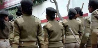 भदोही: एंटी रोमियो स्क्वॉड में तैनात महिला सिपाहियों से छेड़खानी, मनचले ने बाल खींचते हुए जमीन पर पटका