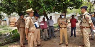 बाराबंकी : ‘जीवन में पहली बार देखा ऐसा थाना, जहां इतनी अव्यवस्था हो’, ADG ने कोतवाल को लगाई फटकार
