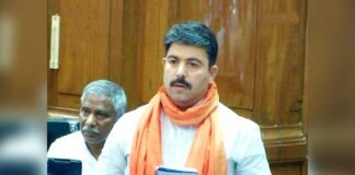 ‘रौशनी देने वालों की कभी हार नहीं होती’..सदन में योगी के विधायक ने एक-एक कर गिनाईं सरकार की उपलब्धियां, विपक्ष के छूटे पसीने