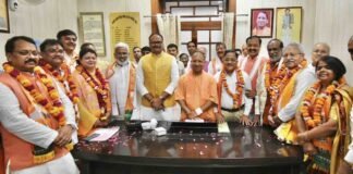 Rajya Sabha Election: भाजपा के 8 प्रत्याशियों ने दाखिल किया नामांकन, मुख्यमंत्री योगी व दोनों डिप्टी सीएम रहे मौजूद Rajya Sabha Election