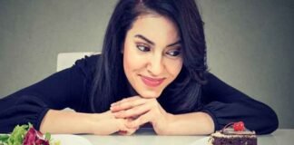 Health Tip: मीठा खाने की लालसा को मात देंगे ये 6 टिप्स, एक्सपर्ट की मानें सलाह
