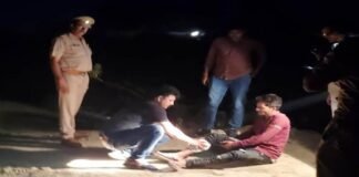 कन्नौज: महिला का धर्मांतरण कर निकाह और सौतेली बेटी को बेचने की कोशिश करने वाला सलमान गिरफ्तार, मुठभेड़ में पुलिस ने पैर में मारी गोली Kannauj accused salman