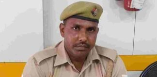 मुजफ्फरनगर: गश्त के दौरान चलती बाइक पर हेड कांस्टेबल ने खुद को मारी गोली, हालत गंभीर