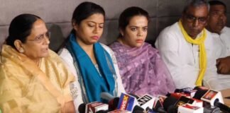 लखनऊ: कृष्णा पटेल ने केंद्रीय मंत्री बेटी पर लगाए गंभीर आरोप, बोलीं- पति से 20 गुना अधिक गुनाहगार है अनुप्रिया पटेल Krishna Patel Anupriya Patel