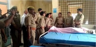 फतेहपुर: ड्यूटी पर जा रही महिला सिपाही की अचानक बिगड़ी तबियत, अस्पताल पहुंचने से पहले तोड़ा दम, महकमे में हड़कंप