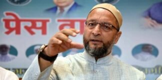PFI पर बैन से भड़के AIMIM चीफ असदुद्दीन ओवैसी, बोले- अब हर मुस्लिम युवा को पीएफआई पर्चे के साथ किया जाएगा गिरफ्तार Asaduddin Owaisi PFI