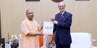 UP की खेती-किसानी में निवेश करना चाहता है अर्जेंटीना, राजदूत ने CM योगी से की मुलाकात, औद्योगिक नीति को बताया उत्साहवर्धक Argentina CM Yogi Adityanath