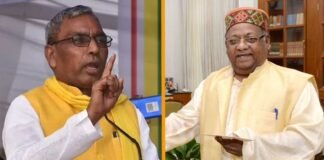 UP: ओम प्रकाश राजभर पर BJP के पूर्व सांसद ने लगाए गंभीर आरोप, बोले- इन्होंने ही भगोड़े अब्बास अंसारी को छिपा रखा है Harinarayan Rajbhar om prakash rajbhar