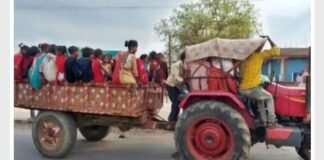 UP: सड़क हादसों पर रोकथाम के लिए योगी सरकार का बड़ा फैसला, ट्रैक्टर ट्रॉली से सवारी ढोने पर लगाई रोक
