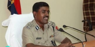 UP IPS Transfer: वरिष्ठ आईपीएस अधिकारी सहित 4 का हुआ तबादला, एलवी एंटनी देव कुमार बने ADG एसएसएफ LV Antony Dev Kumar ADG SSF