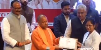 CM योगी ने 1354 स्टाफ नर्स को सौंपा नियुक्ति पत्र, कहा- आपका योगदान महान, बीमारू राज्य से उबरा UP CM Yogi Adityanath staff nurses