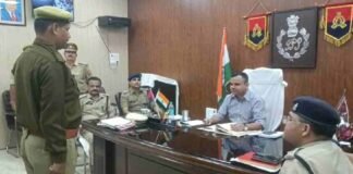 प्रतापगढ़ : म्यूजिक इंडस्ट्री में किस्मत आजमाने मुंबई निकल गया था सिपाही, 8 साल बाद ज्वाइन करने पहुंचा ड्यूटी