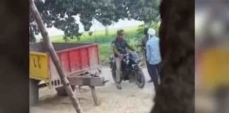 उन्नाव: हेड कांस्टेबल को रिश्वत लेना पड़ा भारी, Video वायरल होने पर SP ने किया निलंबित