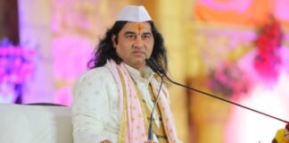 कथावाचक देवकीनंदन महाराज को बम से उड़ाने की धमकी, मुस्लिमों के खिलाफ न बोलने की नसीहत, आरोपी बोला- मथुरा चौक पर जिंदा जला दूंगा Devkinandan Maharaj