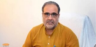 UP: बीजेपी प्रदेश अध्यक्ष ने आकाश सक्सेना को जिताने के लिए रामपुर की जनता का जताया आभार, बोले- मैनपुरी व खतौली में हार की करेंगे समीक्षा Bhupendra Singh Chaudhary