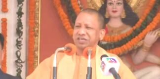 गोरखपुर: महाराणा प्रताप शिक्षा परिषद कार्यक्रम में शामिल हुए CM योगी, कहा- जितना गरीबों को आवास देता है भारत, उतने में ऑस्ट्रेलिया बस जाता है Gorakhpur CM Yogi Adityanath