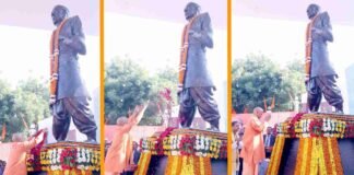 Sardar Patel Death Anniversary: CM योगी ने दी ‘लौहपुरुष’ को अर्पित की श्रद्धांजलि, कहा- उन्होंने ‘एक भारत-श्रेष्ठ भारत’ की रचना की CM Yogi Adityanath Sardar Vallabhbhai Patel