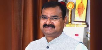 UP के गन्ना राज्य मंत्री संजय सिंह गंगवार दोषी करार, कोर्ट ने 2 मामलों में 3 महीने कैद की सुनाई सजा Minister Sanjay Singh Gangwar